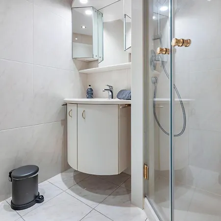 Kapitaens Kajuete Am Steinhuder * Wunstorf