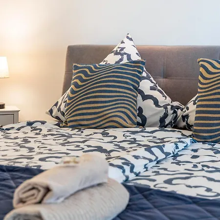 Kapitaens Kajuete Am Steinhuder *